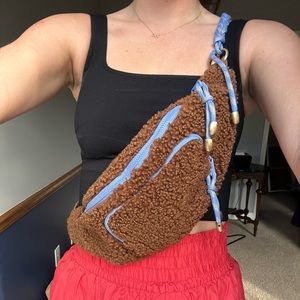 Anthropologie Annie Sherpa Belt Bag brown and blue